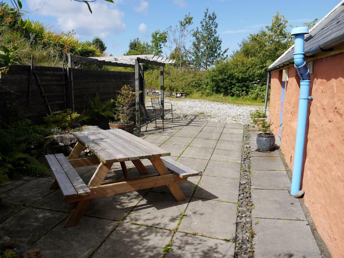 Blossom Cottage Lonmore Экстерьер фото