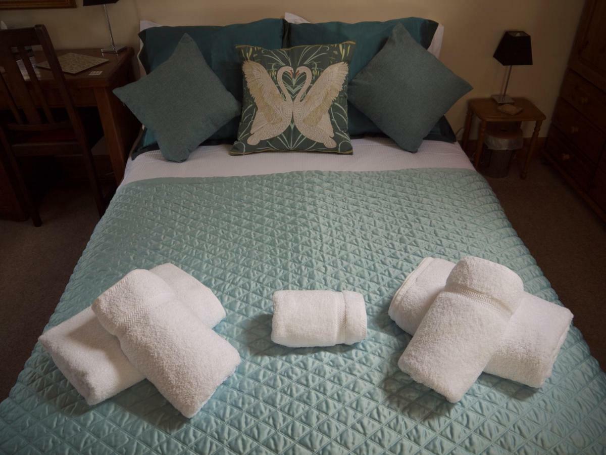 Blossom Cottage Lonmore Экстерьер фото